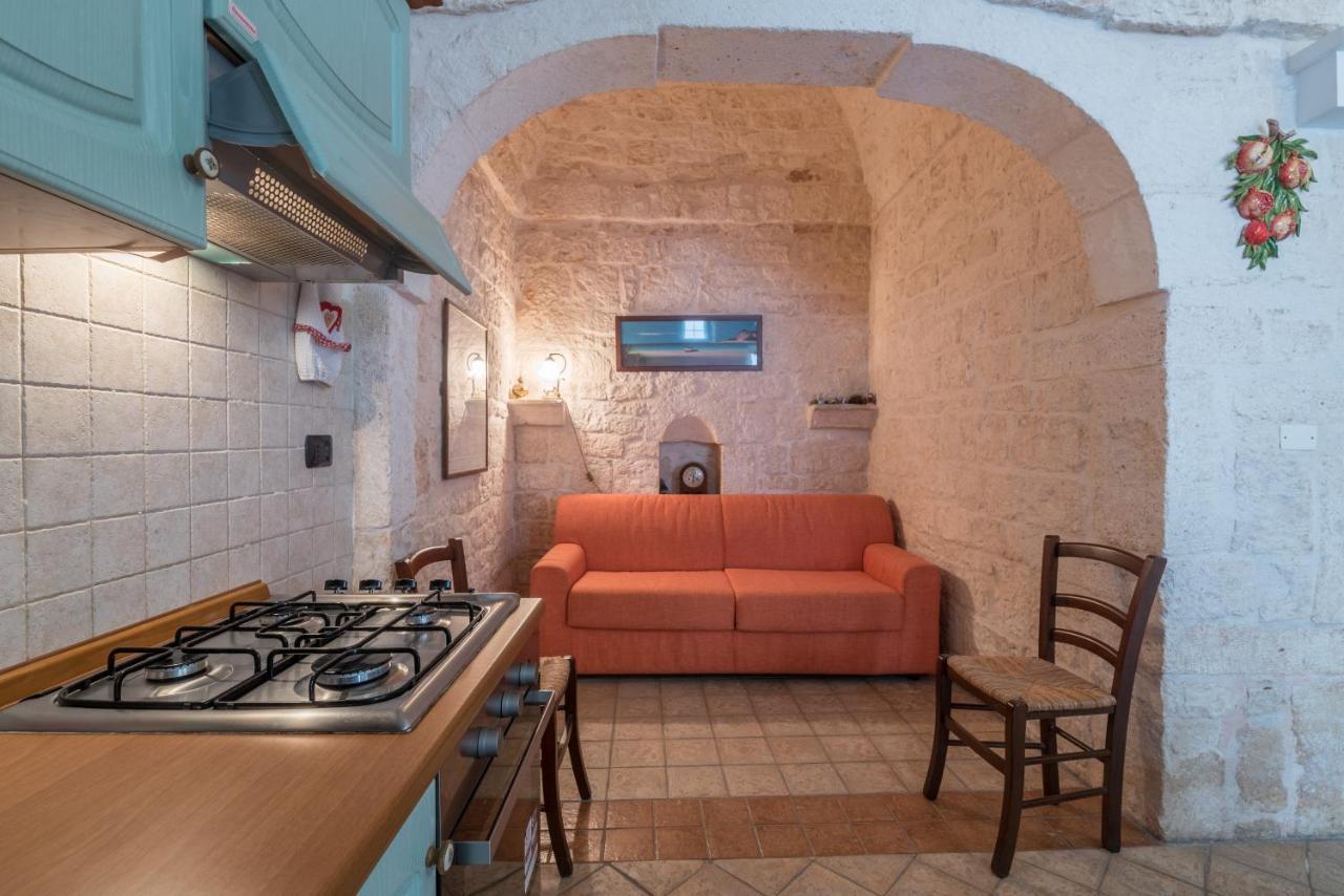 אוסטוני Corso Mazzini White Houses מראה חיצוני תמונה